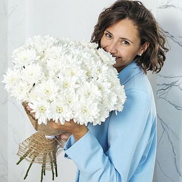 Букет Нежные облака 11 белых хризантем Букет Нежные облака 11 белых хризантем