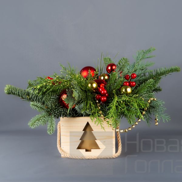 Композиция "Новогоднее кашпо"