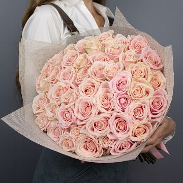 Букет 51 нюдовая роза 40см Букет 51 нюдовая роза 40см