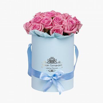 15 розовых роз в маленькой голубой коробке №614