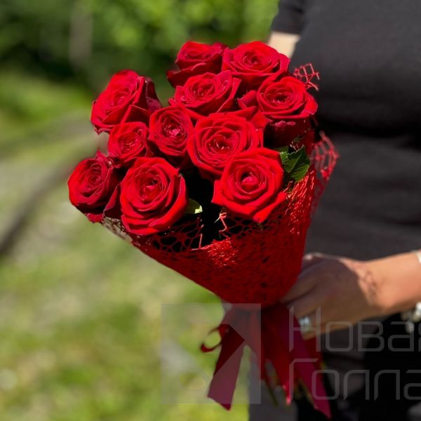 Букет 11 красных роз  40 см (6)
