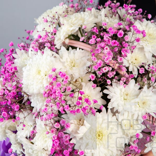 Ромашковые хризантемы в корзине - 3