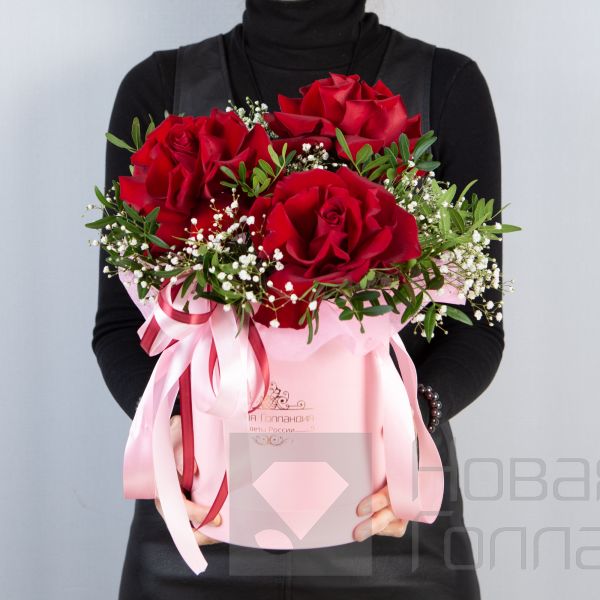 Нежная симфония в шляпной коробке