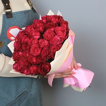 Букет 35 малиновых роз 40 см Букет 35 малиновых роз 40 см