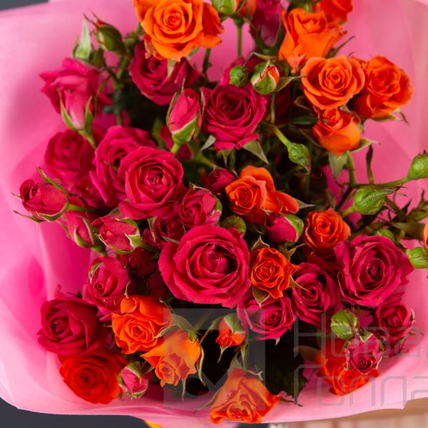 Букет 5 кустовых роз ассорти