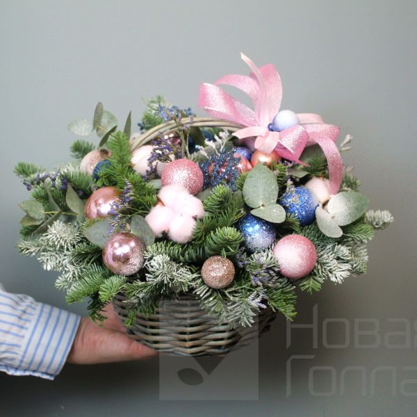 Зимняя феерия в корзине