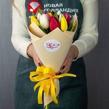 Букет 15 тюльпанов микс-7 Букет 15 тюльпанов микс-7