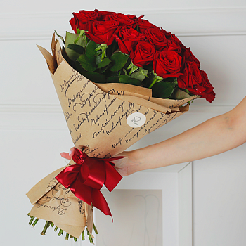 красные розы