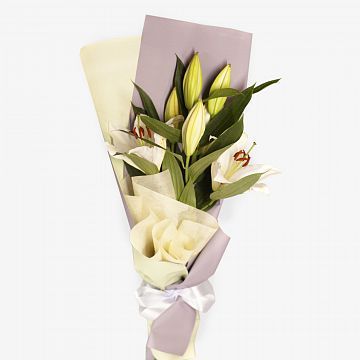 Букет с лилией Букет с лилией