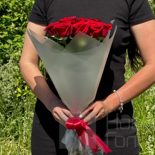 Букет 11 красных роз  50 см (16)