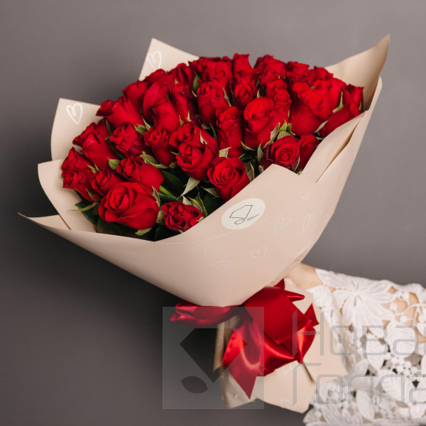 Букет 51 красная роза 40 см Кения