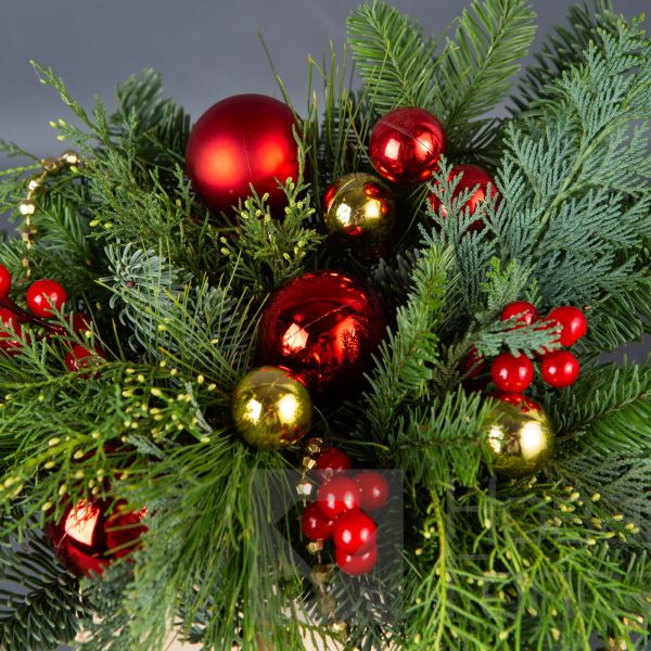 Композиция "Новогоднее кашпо"