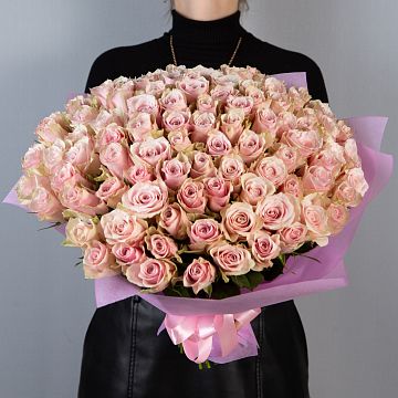 Букет 101 нюдовая роза Кения  40 см  в упаковке