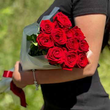 Букет 11 красных роз  50 см (16)