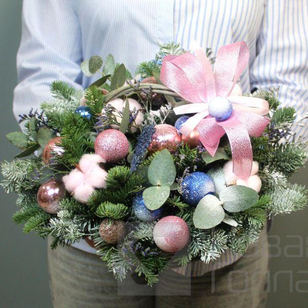 Зимняя феерия в корзине